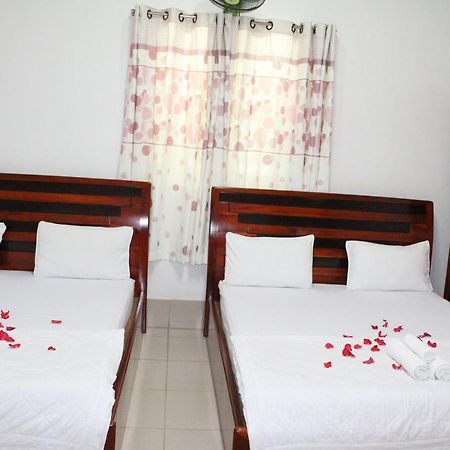 Ngoc May Guesthouse Chau Doc Exterior photo