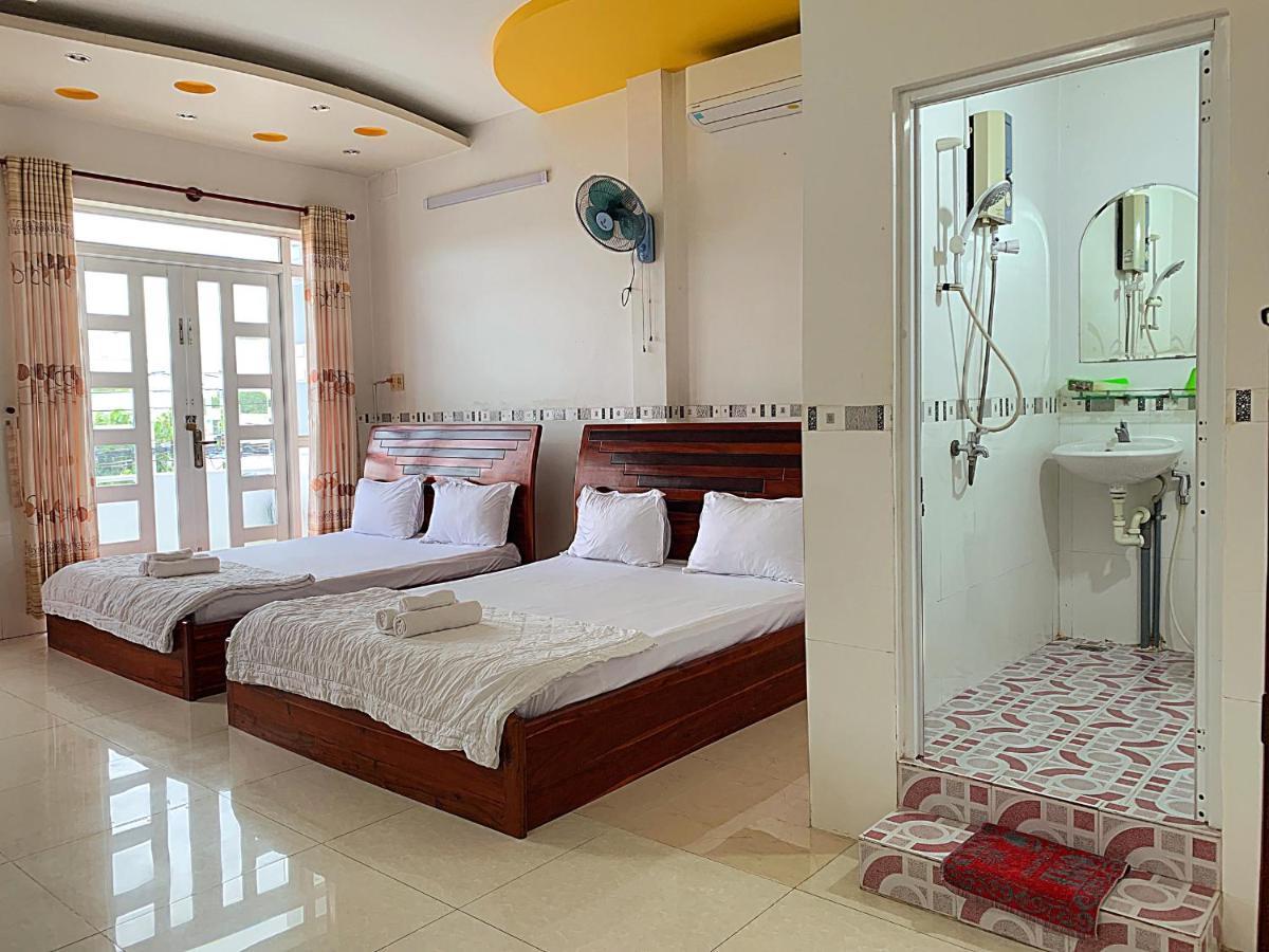 Ngoc May Guesthouse Chau Doc Exterior photo