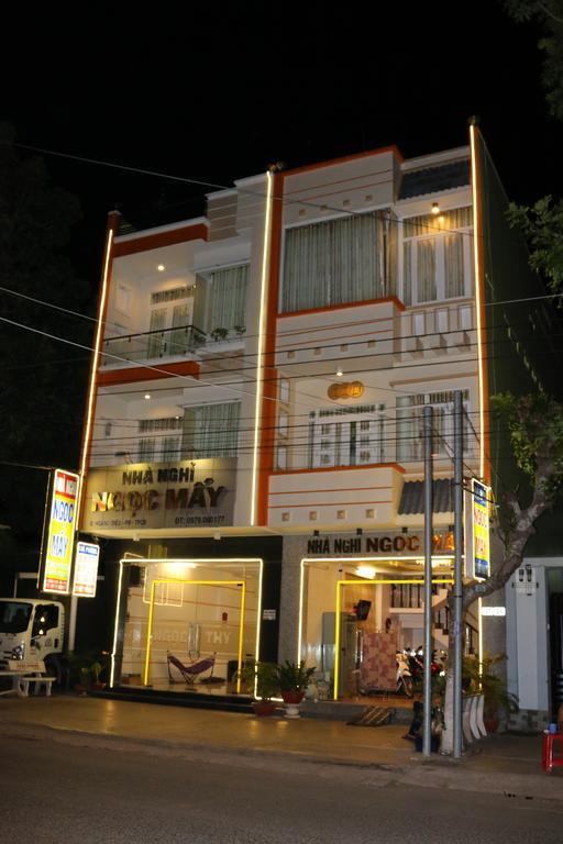 Ngoc May Guesthouse Chau Doc Exterior photo